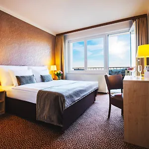 3* Szálloda Charles